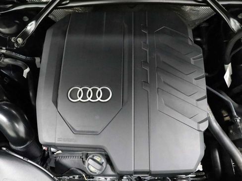 Certified 2023 Audi Q5 2.0T Premium w/ Convenience Package AWD/4WD image 40