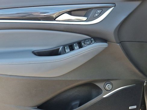 Used 2023 Buick Enclave Essence w/ Experience Buick Package image 23