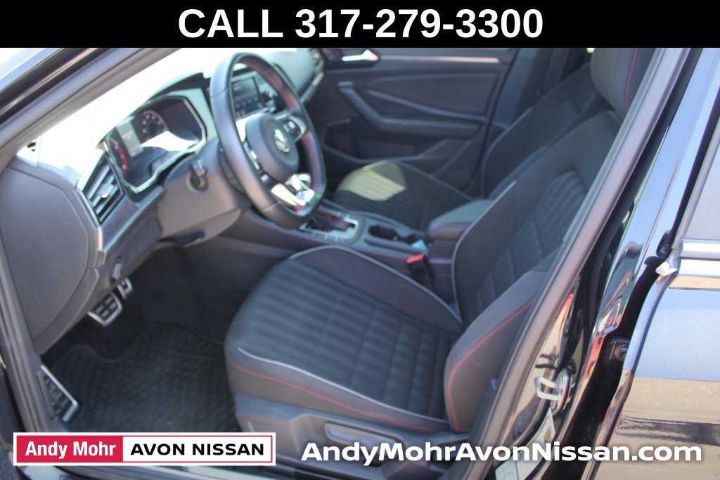 Used 2019 Volkswagen Jetta GLI FWD image 15