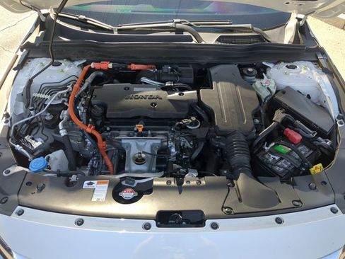 Used 2021 Honda Accord Hybrid image 22