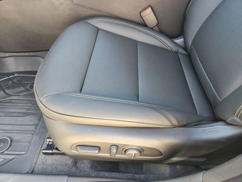 New 2026 Chevrolet Trax ACTIV w/ Driver Confidence Package image 18