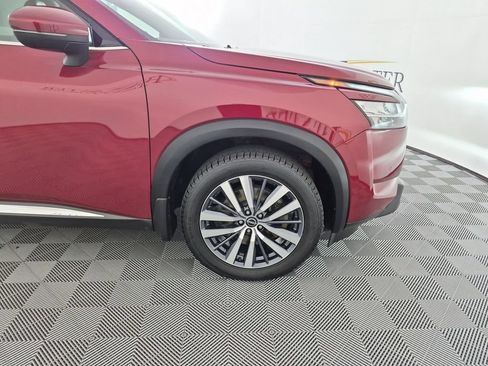 Used 2022 Nissan Pathfinder Platinum AWD/4WD image 12