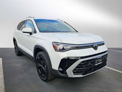 New 2025 Volkswagen Taos SEL