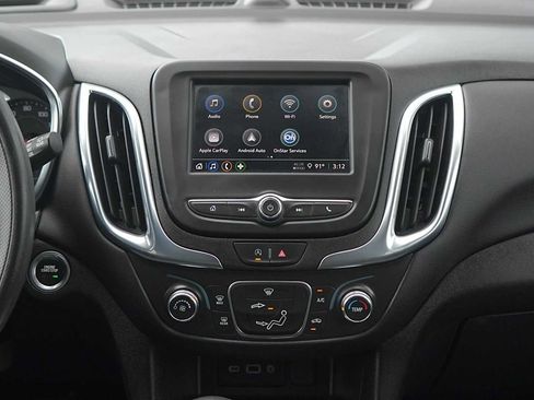 Used 2023 Chevrolet Equinox LT FWD image 20