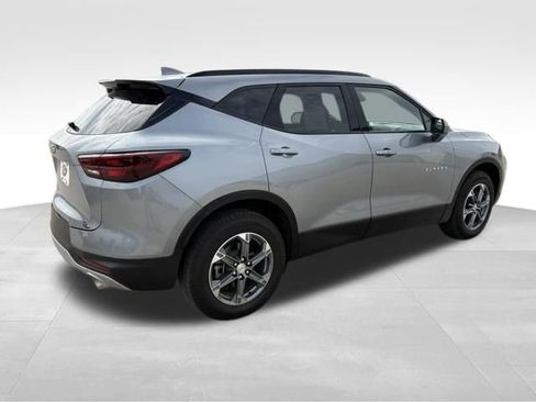 Used 2023 Chevrolet Blazer LT w/ Convenience Package AWD/4WD image 5