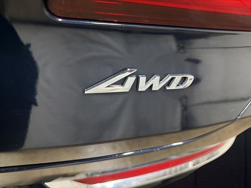 Used 2024 Genesis GV80 2.5T AWD/4WD image 9