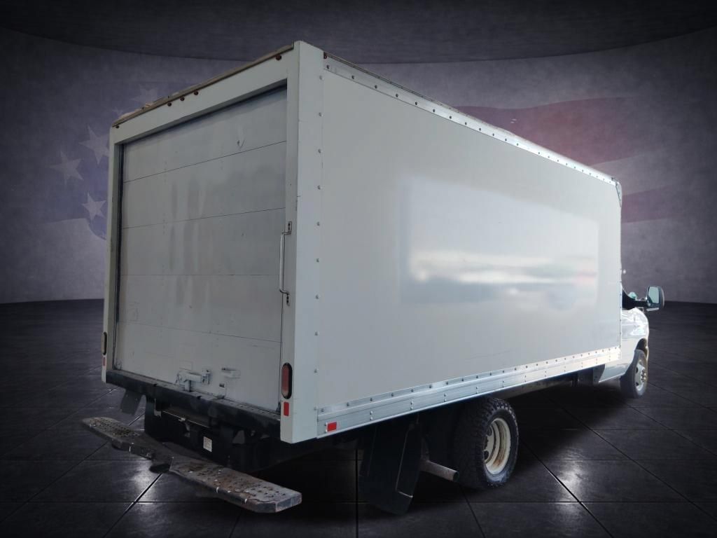 Used 2019 Ford E-350 and Econoline 350 Super Duty w/ Power Windows & Locks Group RWD image 5