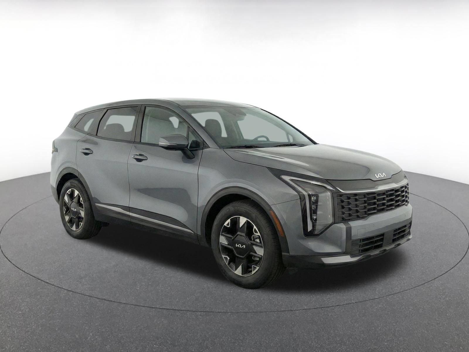 Used 2026 Kia Sportage LX FWD image 2