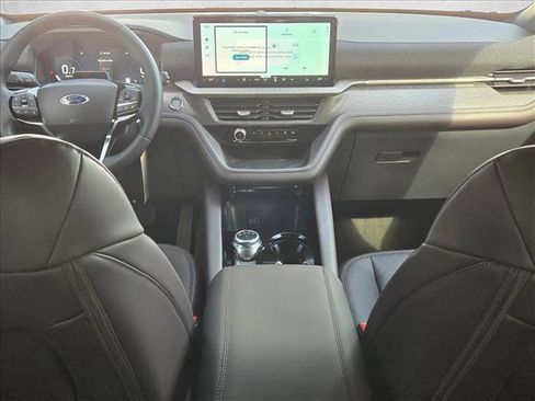New 2026 Ford Explorer Platinum RWD image 15