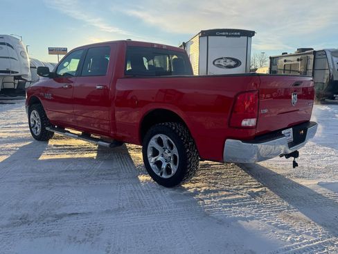 Used 2016 RAM 1500 Classic SLT w/ Luxury Group image 3
