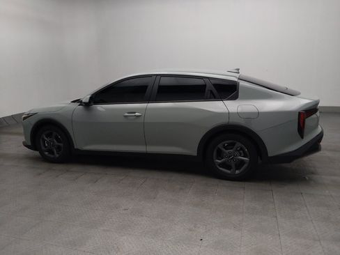 Used 2025 Kia K4 FWD image 3