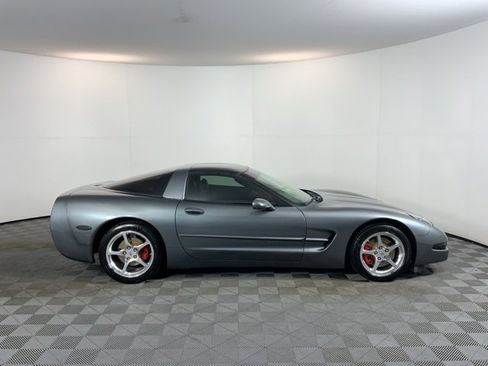 Used 2003 Chevrolet Corvette Coupe w/ Preferred Equipment Group image 4