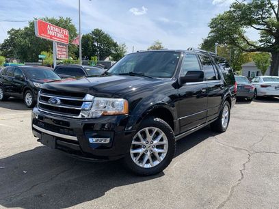Used 2017 Ford Expedition Limited w/ Equipment Group 301A