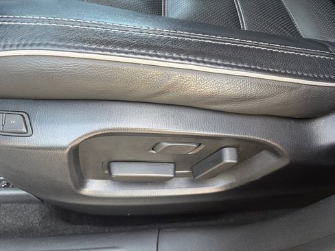 Used 2025 MAZDA CX-5 AWD 2.5 S w/ Preferred Package image 19