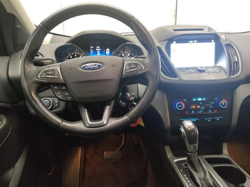 Used 2018 Ford Escape SEL image 22