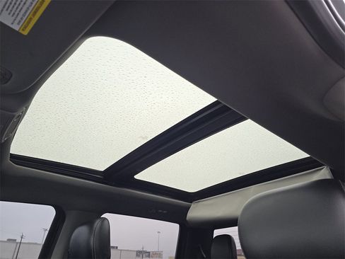 Used 2019 Ford F150 Lariat w/ Equipment Group 502A Luxury image 17