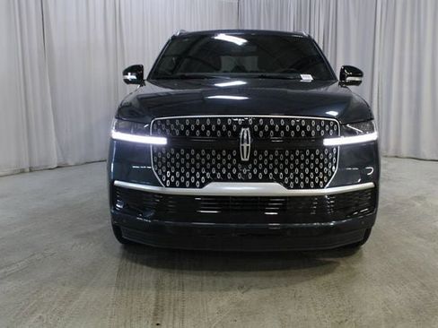 New 2026 Lincoln Navigator L Reserve AWD/4WD image 63