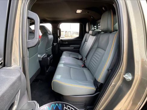Used 2024 Toyota Tacoma 4x4 Double Cab Hybrid image 18