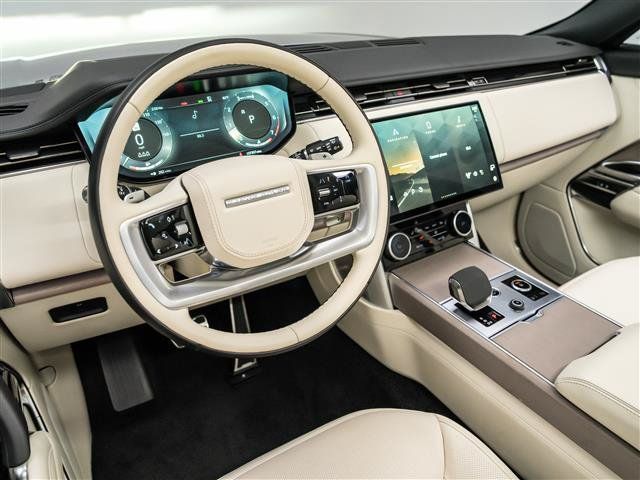 Used 2023 Land Rover Range Rover SE AWD/4WD image 16