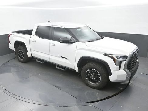 Used 2025 Toyota Tundra SR5 w/ TRD Off-Road Package AWD/4WD image 13