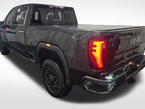 Used 2024 GMC Sierra 2500 Denali Ultimate image 5
