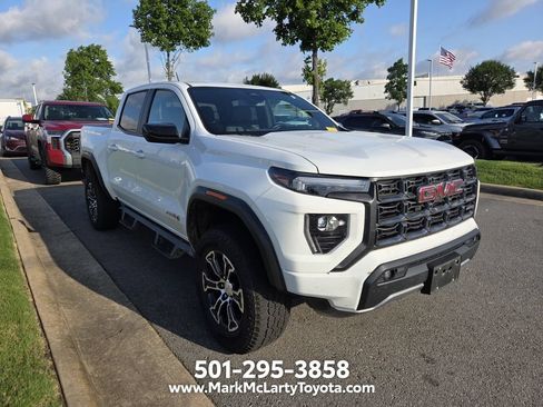 Used 2023 GMC Canyon AT4 AWD/4WD image 3