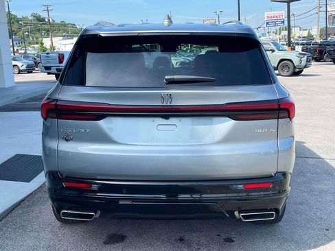 Certified 2026 Buick Enclave Sport Touring w/ Power Package FWD image 4