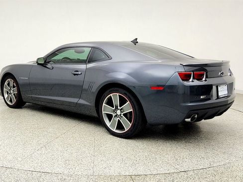 Used 2010 Chevrolet Camaro SS w/ RS Package RWD image 7