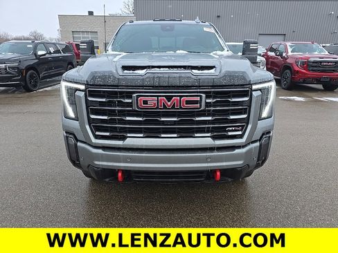Used 2024 GMC Sierra 3500 AT4 w/ AT4 Premium Plus Package image 2