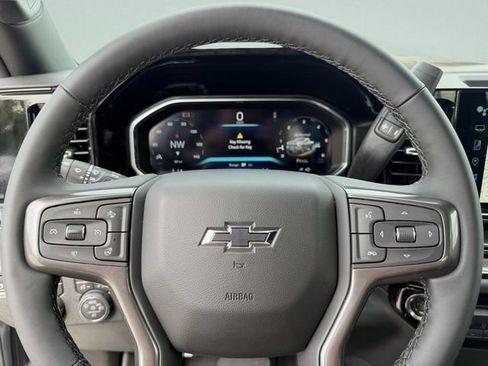 New 2026 Chevrolet Silverado 2500 ZR2 AWD/4WD image 34