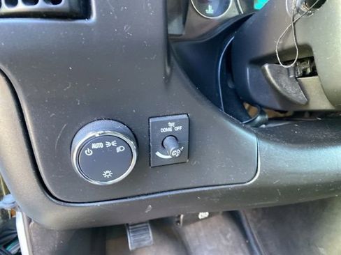 Used 2015 GMC Savana 2500 image 14