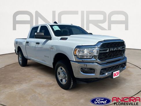 Used 2022 RAM 3500 Tradesman image 1
