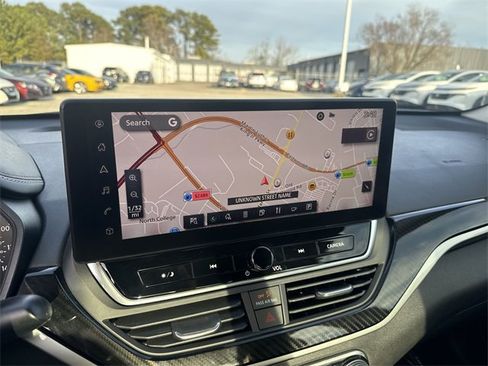 Used 2024 Nissan Altima 2.5 SR w/ SR Premium Package image 20