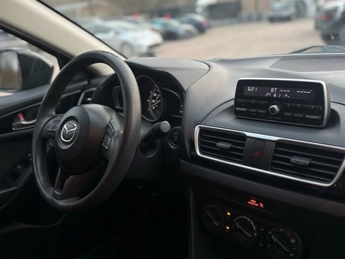 Used 2014 MAZDA MAZDA3 i Sport image 15