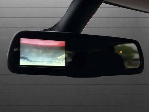 Used 2020 Dodge Journey SE image 9