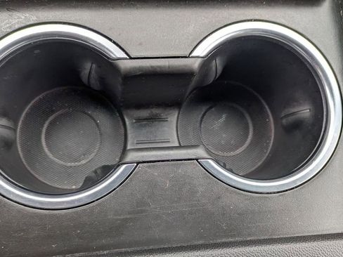 Used 2023 Chevrolet Suburban Premier image 20