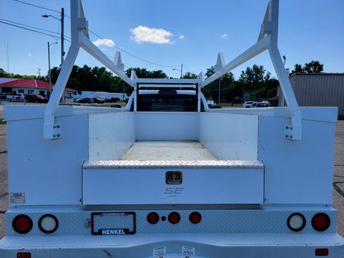 Used 2023 RAM 3500 Tradesman AWD/4WD image 18