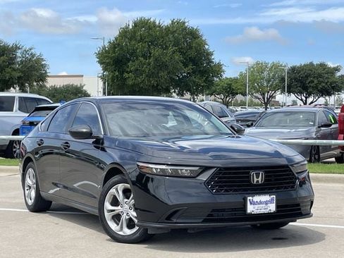 Used 2023 Honda Accord LX image 2
