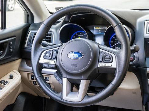 Used 2017 Subaru Legacy 2.5i Limited AWD/4WD image 24
