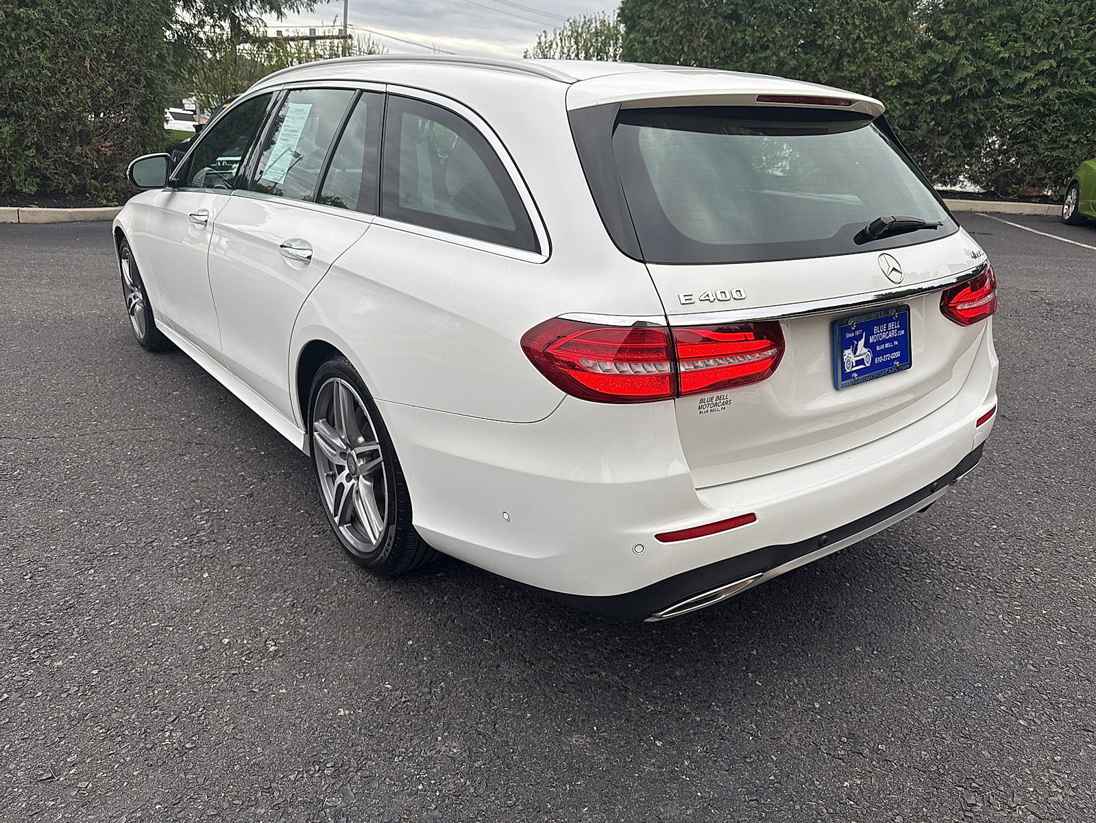 Used 2017 Mercedes-Benz E 400 4MATIC Wagon image 10