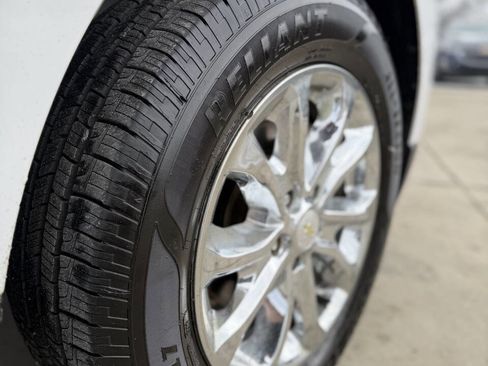 Used 2018 Chevrolet Equinox LT AWD/4WD image 9