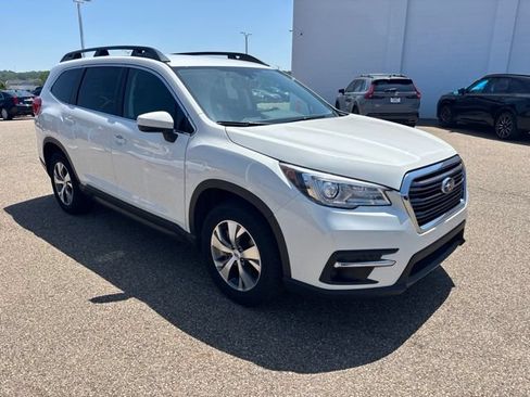Used 2021 Subaru Ascent Premium w/ Convenience Package AWD/4WD image 2