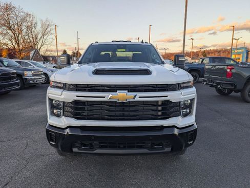 New 2026 Chevrolet Silverado 2500 Custom w/ Custom Value Package image 2