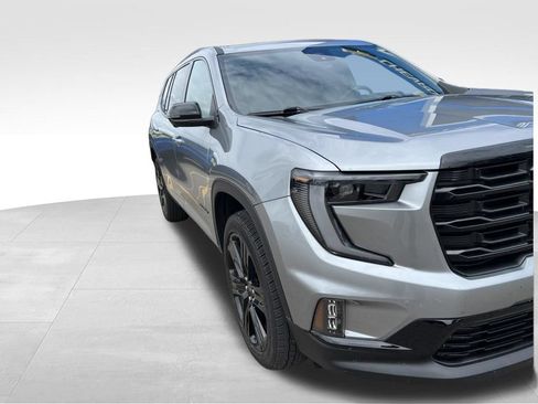 Used 2024 GMC Acadia Elevation w/ Black Edition AWD/4WD image 15