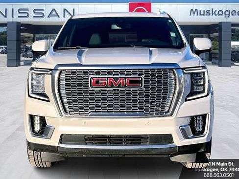 Used 2022 GMC Yukon Denali image 2