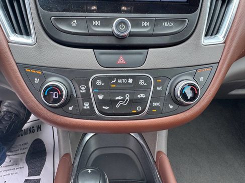 Used 2016 Chevrolet Malibu Premier w/ Driver Confidence Package image 17