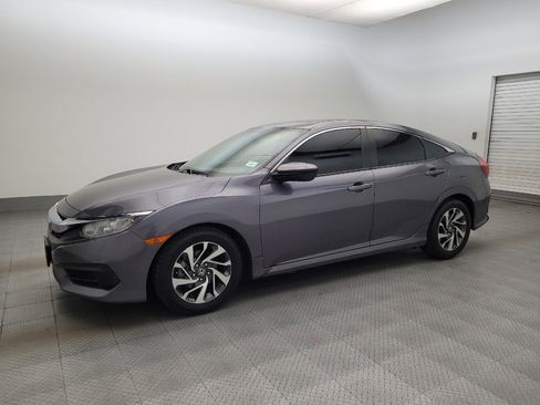 Used 2017 Honda Civic EX image 2