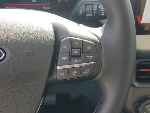 New 2026 Ford Maverick Lariat image 34