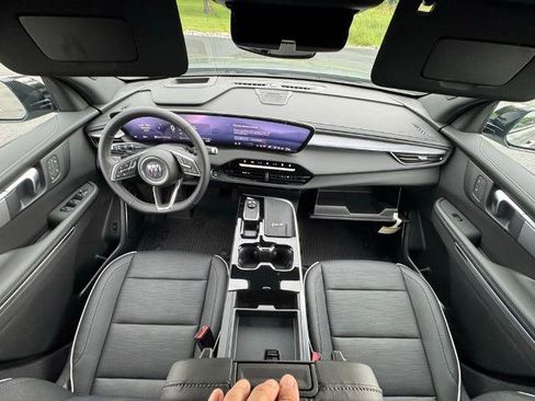 New 2025 Buick Enclave Sport Touring w/ Power Package image 48