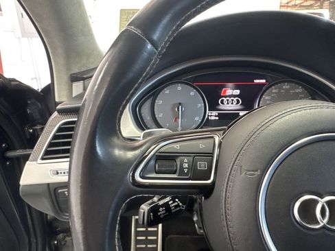 Used 2013 Audi S8 w/ Full Leather Pkg image 12